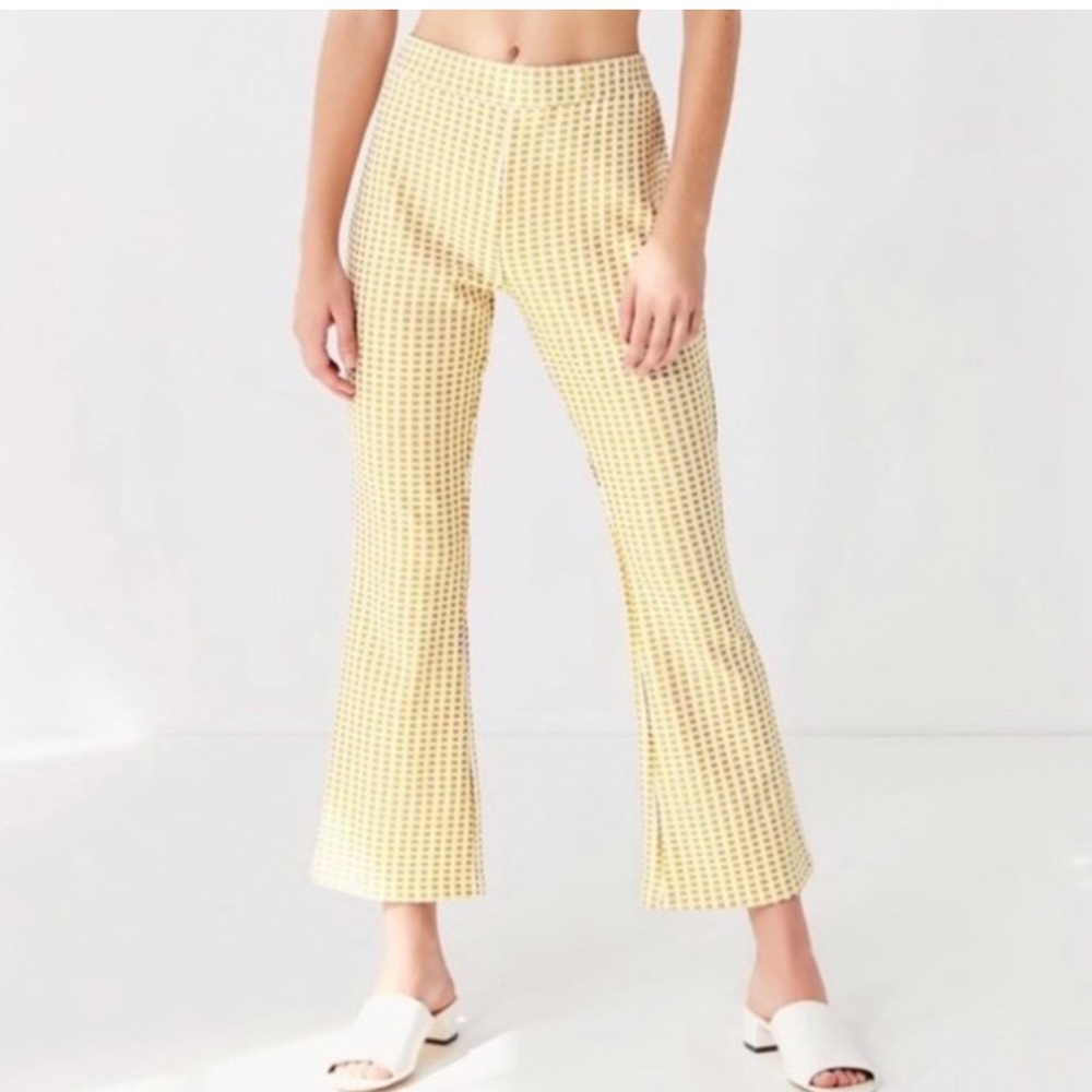 URBAN OUTFITTERS yellow and white gingham Casey crop kick flare pants M